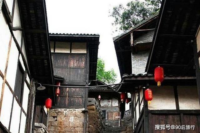 《完美伴侣》吴敏住豪宅无需赚钱养家,她为何还要选择离婚?蜗牛问答平台,解决您的问题